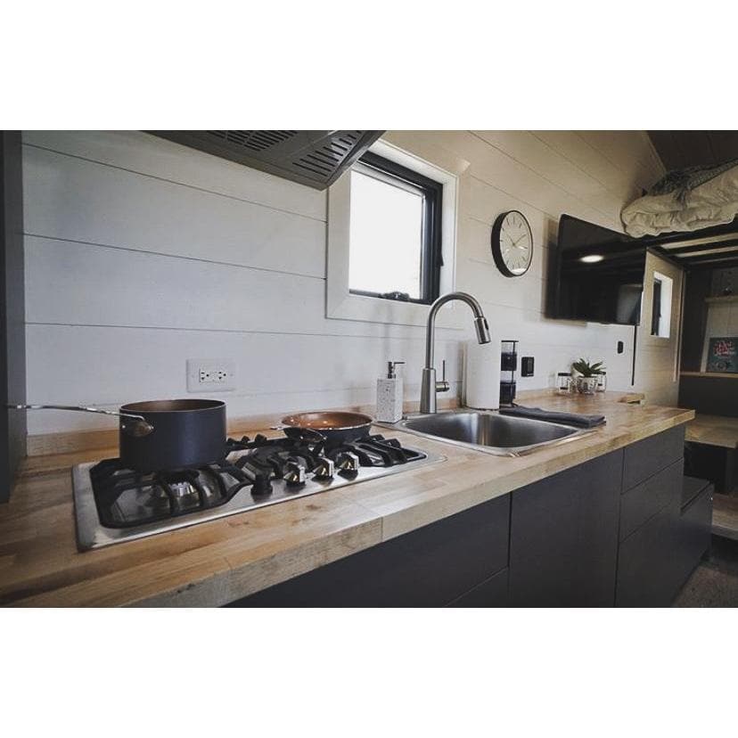 GoSun Dream Solar Off-Grid Tiny House GoSun