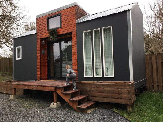 The Ultimate Off-Grid Tiny House Guide