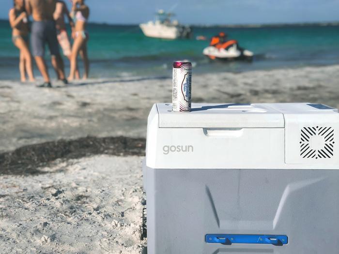 How Do You Optimize a Solar-Battery-Powered Cooler? Pair It With a Solar Table